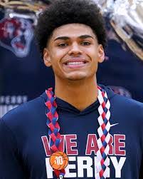 Kenny Dobbs's Instagram, Twitter & Facebook