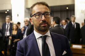Il disegno di legge di riforma della giustizia è «pronto da un mese», come ha spiegato di recente il ministro bonafede in una lunga intervista al quotidiano la repubblica. Riforma Giustizia Bonafede Subito La Riforma La Lega Non La Blocchi