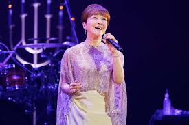 「50年はただの通過点」岩崎宏美、驚異のスタミナで全38曲完走〈ライブリポート〉（1/3ページ）