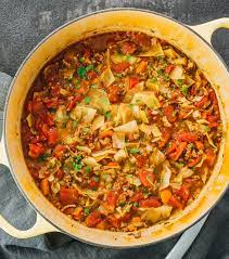 This keto hamburger soup is a light version that offers all of the same highlights that an unhealthier version would. Keto Cabbage Soup With Ground Beef Savory Tooth