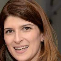 Jurnalistul a spus că se gândește să îi facă o ofertă alinei petrescu pentru a se întoarce la antena 3 după ce a plecat ca purtător de cuvânt al guvernului grindeanu. Alina Petrescu Director Of Communication And Sustainability Omv Petrom Linkedin