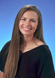 Samantha Doering's Instagram, Twitter & Facebook