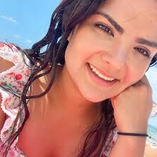 Keyla Bustos (@keylabustoss) • Instagram photos and videos