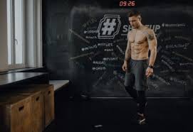 Una corretta alimentazione sportiva per aumentare la massa muscolare dovrà quindi seguire alcune regole fondamentali, come ad esempio: Aumentare La Massa Muscolare I 9 Migliori Alimenti