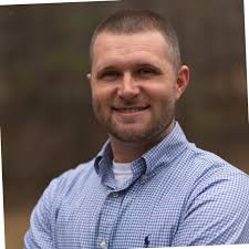 Eric Sneed's Instagram, Twitter & Facebook