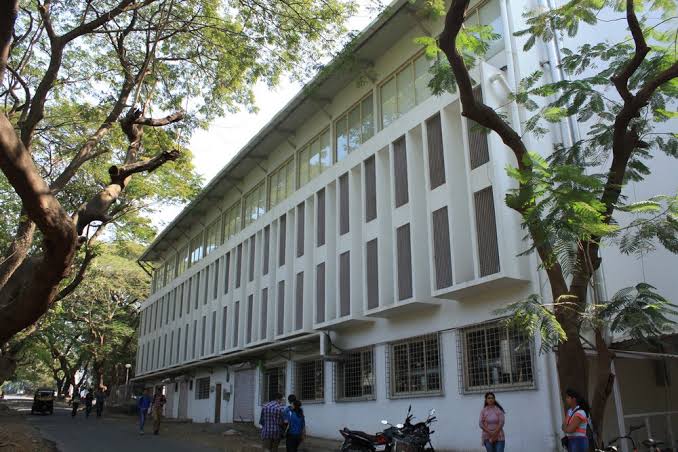 Central Library of IIT Bombay, Mumbai - e-architect