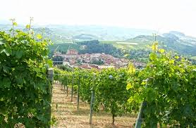 It's known for high quality and produces more docg (denominazione di origine controllata e garantita — italy's top wine classification. Map Of Italy Wine Regions 11 Piedmont Wine Country Facts