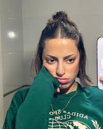 🦋 Yo, Piscis. Sensible. intensa. Profunda. Mucha conmoción. Ser un poco de  cielo acá en la tierra 🌌