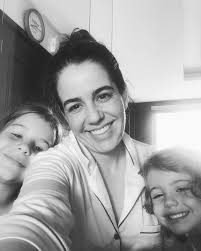 Carla Gabriel Priore (@carlapriore) • Instagram photos and videos