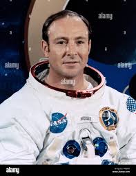 Ed mitchell astronaut hi-res stock photography and images