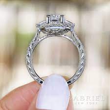 The Lovely Wallace Engagement Ring Style Strongly Revolves Around Combining Different Shapes To Create Engagement Ring Styles Wedding Jewelry Engagement Rings