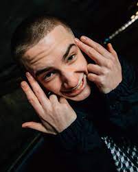 As per his birth month, the rapper's zodiac is sagittarius. 100 Arrdee An Interview With Brighton S Geezer Rap Star The Face