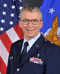 BRIGADIER GENERAL CHRISTOPHER W. LENTZ > Air Force > Biography Display
