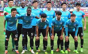 Vnclip.net/video/zj3pe1eiofm/video.html song 2 marek hamsik lascia napoli dopo 12 anni per trasferirsi in cina al dalian, dove percepirà uno stipendio di. Il Mattino Hamsik A Dalian Tra Grattacieli E Clima Rigido La Vita Di Marek Cambiera Areanapoli It