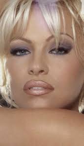 Taryn May (tarynmayy)