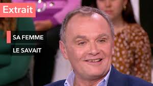 Faustine bollaert accueille sur le plateau de ça commence aujourd'hui des hommes et des femmes qui évoquent des événements marquants de leur existence, de la sphère sentimentale, familiale, amicale ou professionnelle pour permettre à d'autres d'avancer dans leur parcours. A 50 Ans Il Apprend Son Adoption Ca Commence Aujourd Hui Youtube