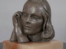 Virile bodies and images of desire