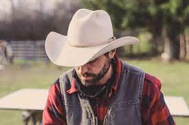At sheplers.com, we pride ourselves in carrying the best selection of men's cowboy hats for sale at unbeatable prices. Donning A Cowboy Hat The Dos And Don Ts Of Stetson Etiquette