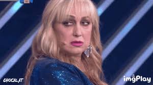 234,022 likes · 5,514 talking about this. Rossella Brescia Attacca Alessandra Celentano Su Twitter Stranotizie Stranotizie It
