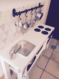 Ikea Hacks 3 Originele Manieren Om Het Lack Tv Meubel Te Gebruiken Eigen Huis En Tuin Ikea Hacks Ikea Kinderkamer Inrichten