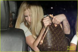 Avril lavigne without makeup top 10 trending pictures. Avril Lavigne Has A Ladies Night Out In Los Angeles Photo 3186342 Avril Lavigne Pictures Just Jared