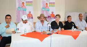 Señaló que espera que la ciudadanía continúe acudiendo a las casillas de manera constante, como ha ocurrido en las primeras horas de la jornada. Paquita La Del Barrio Y Lalo Mora Engalanaran La Feria De La Virgen De La Asuncion En Ocozocoautla 2017 Cintalapanecos Com Noticias