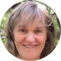 Joanne Swanson's Instagram, Twitter & Facebook