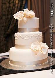 Pin By Michelle Clapp On Wedding Elegant Wedding Cakes Wedding Cake Simple Elegant Simple Wedding Cake