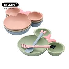 Téléchargez ces vecteur gratuits sur assiette et couverts réaliste set image, et découvrez plus de 10m de ressources graphiques professionnelles sur freepik. Assiette A Fruits Dessin Anime Mickey Ensemble De 3 Couverts Mignon Dessin Anime Mickey Pour Enfants Bol A Diner Cuillere Et Fourchette Plats D Entrainement Pour Enfants Aliexpress