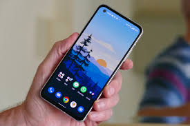 Asus Zenfone 9 review: the flagship you ...