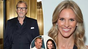 Experts Are Sharing What It Means When Couples Constantly Post About Each  Other On Social Media, And It Actually Makes A Lot Of Sense