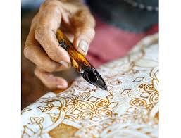 Mampu memilih dan menetapkan strategi yang dapat digunakan untuk menghadapi. 30 Motif Batik Populer Dan Cocok Untuk Berbagai Momen Updated 2021 Bukareview