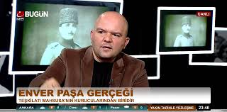 Manisa demirci'li olan talha uğurluel, 1997 yılında manisa celal bayar üniversitesinin tarih bölümünden mezun oldu. Yakin Tarihle Yuzlesme Talha Ugurluel 13 02 2015 Youtube