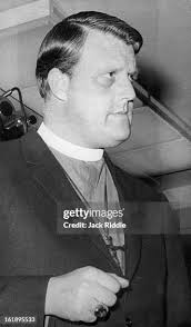 20 Edward Crowther Photos & High Res Pictures