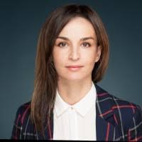 100+ perfiles de «Siemek»