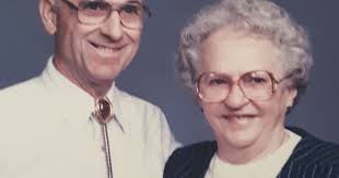 Jack Dale Anderson and Viola Mae (Beavers) Anderson