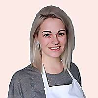 45 Best UK Baking Blogs and Websites in 2025