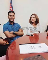 Fikry, 24, tercalon bagi kategori artis lawak meletop ame2019 dan bakal bersaing bagi merebut gelaran itu. Video Sejuknya Hati Lahai Nelydia Senrose Puji Fikry Ibrahim Tak Tinggal Solat Semasa Shooting Drama Yoy Network