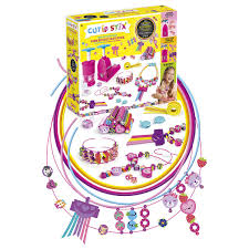 Un sélection de bijoux fantaisie ou en argent 925 s pour se faire plaisir au gré des saisons. Cutie Stix Set De Creation Bijoux Fantaisie Perles Bijoux Et Perles A Repasser La Grande Recre