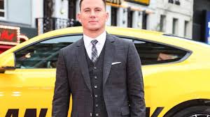 Sein bestes pferd im stall ist magic mike, der eigentlich mike martingano heißt und den club mit seinem waschbrettbauch regelmäßig zum beben. Channing Tatum Magic Mike Tanzer Irritierten Ihn