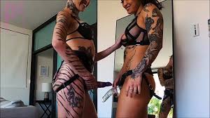 Double Team Aussie Pegging