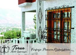 Egepen pencere fiyatları listemiz, metretül cinsinden belirlenen pencere profil uzunluğuna bağlı olarak belirlenir. Ferforje Pencere M2 Fiyatlari Mert Paslanmaz Korkuluk