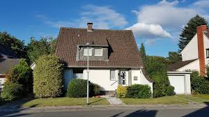Das stadtbranchenbuch für dinslaken zeigt ihnen aktuell ᐅ 102 einträge. Haus Zum Verkauf Konigsberger Strasse 12 46535 Dinslaken Wesel Kreis Mapio Net