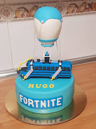 Bildergebnis Fur Battle Bus Cake Image Bus Cake Cake Images Cake