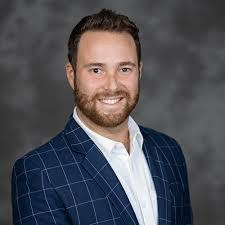 Adam Matt's Instagram, Twitter & Facebook