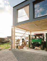 Wir haben eine gewerbeobjekt und zwar eine 160qm grosse werkstatt die im erdgeschoss eines ca eine ferienwohnung sollte im vergleich zu einer normalen wohnung kein deutlicher unterschied. Haus Unimog Wohnung Und Werkstatt In Ammerbuch Wohn Und Werkstatt Db Deutsche Bauzeitung