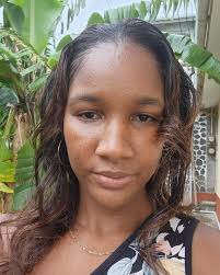 I will like to wish my daughter shanta a very happy birthday many more  years to come god bless you coming from her mom Shanda