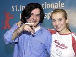 Filippos tsitos was born in athens/greece in 1966. Bildergalerie Fest Der Ausweglosigkeit Der Spiegel