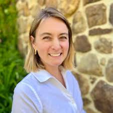 Dr. Emily Owens (@ProfEmilyOwens)