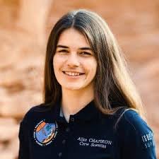 FOCUS LUCY Par Michel Decobert